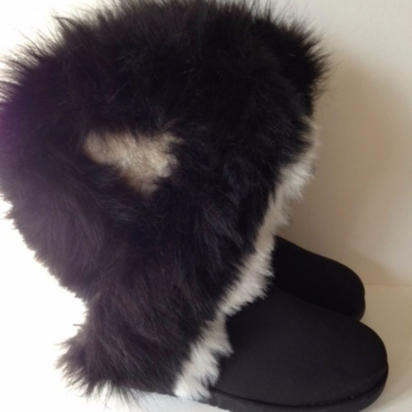 OCG Other - Black Faux Fur Boots Ladies OGC Brand New No Box
